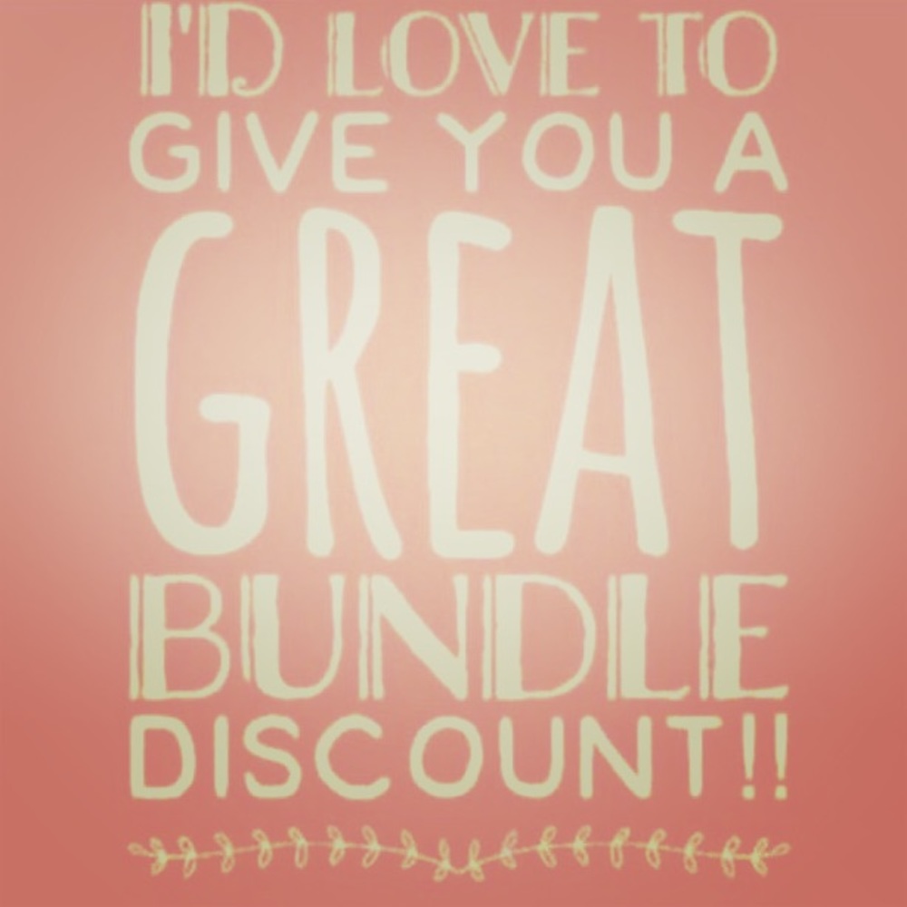 Bundle and save 👛👠🥿👖
